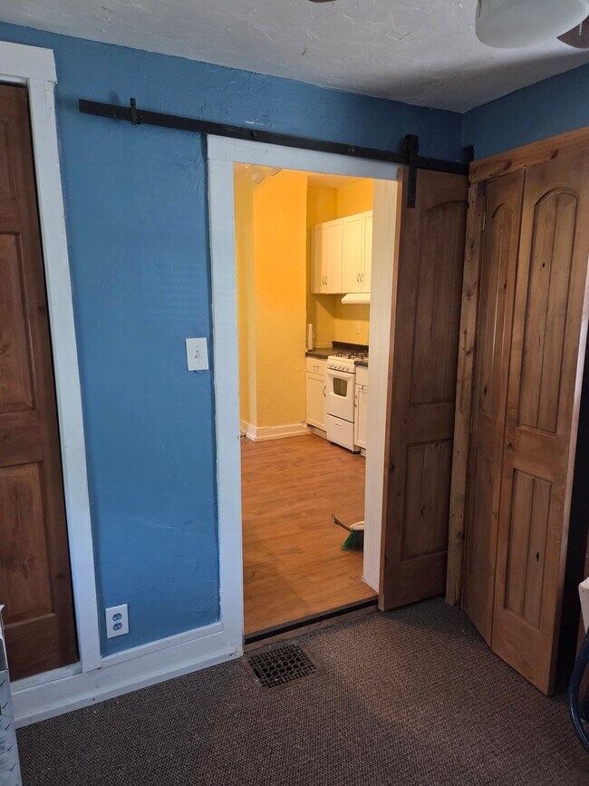 225 martin luther jr Blvd Unit 2