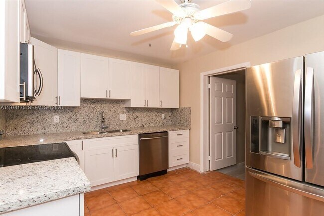 Photo - 2514 Sherman St