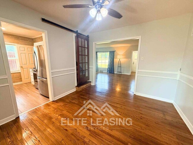 Photo - 3 Bedroom, 2 Bathroom home close to Gage Park