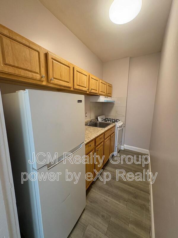 Building Photo - 116-124A Central Ave Unit 41 4th Floor