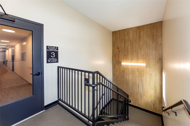Photo - 71 E Main St Apartment Unit 303