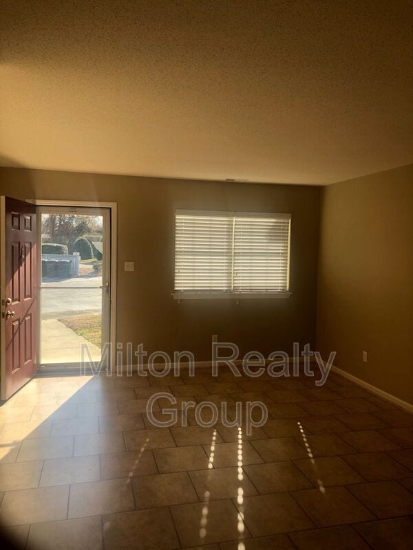 Photo - 103 Old Spring Hill Ln