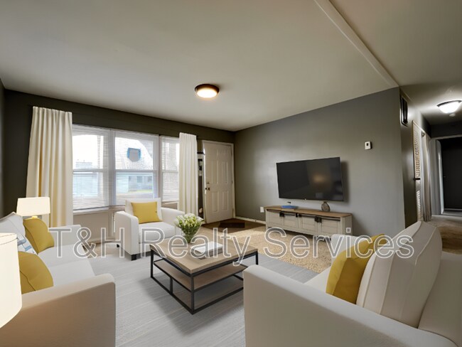 Photo - 608 Iroquois St