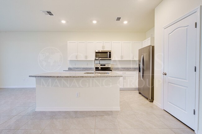 Photo - 2023 Block Town-Home with Community Gym and Pool