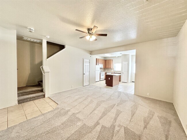 Photo - 29709 Valley Center Dr