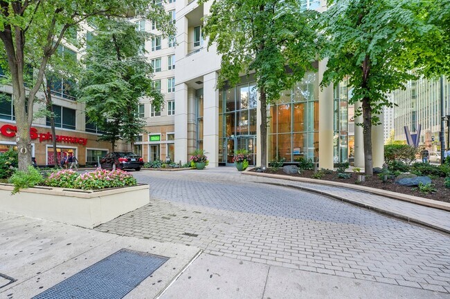 Photo - 345 N La Salle Dr Unit 4007