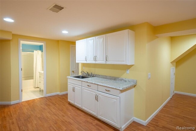 Photo - 41063 Millbrook Dr