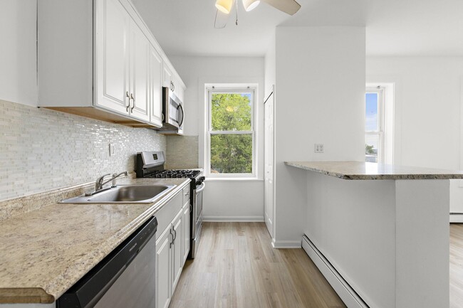 Photo - 1209 86th St