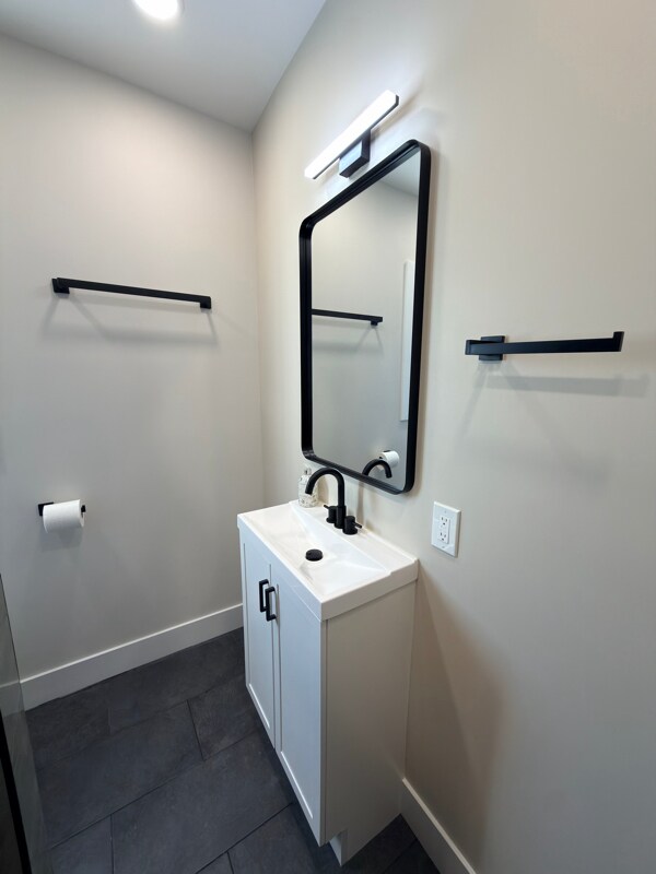 Photo - 4231 Davis St Unit A