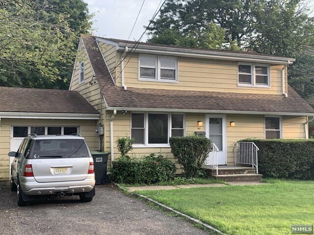 Photo - 92 Hillside Ave