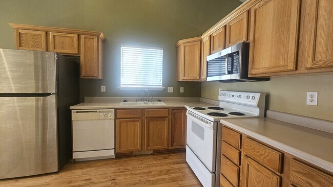 3175 W Davencourt Loop