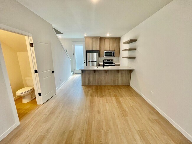 Photo - Live in Style! 2BD/2.5B High-End Townhouse...