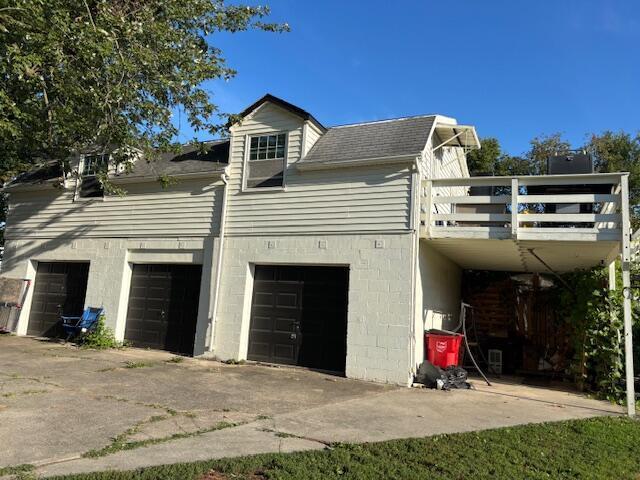 Building Photo - 1690 Dyer Rd Unit B Rental
