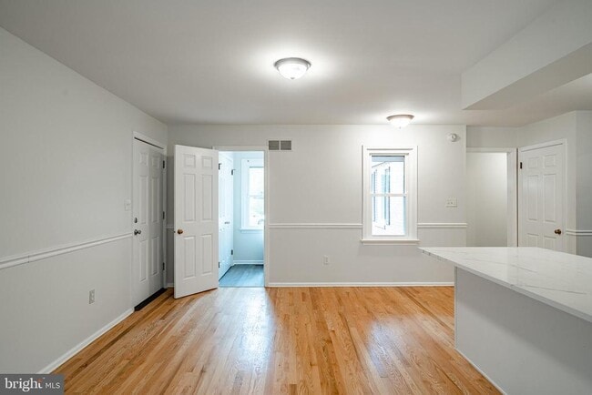 Photo - 610 W Gay St