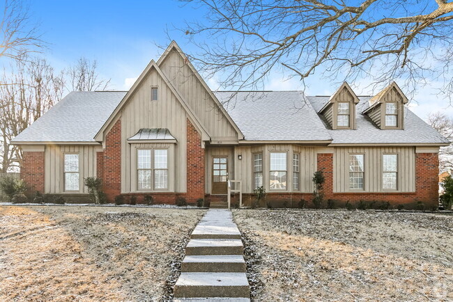 Building Photo - 1825 Pecan Ridge N Rental