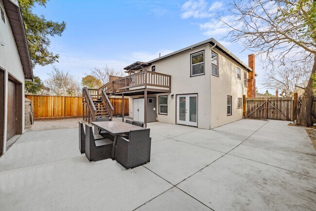 Photo - 301 D St Unidad 103