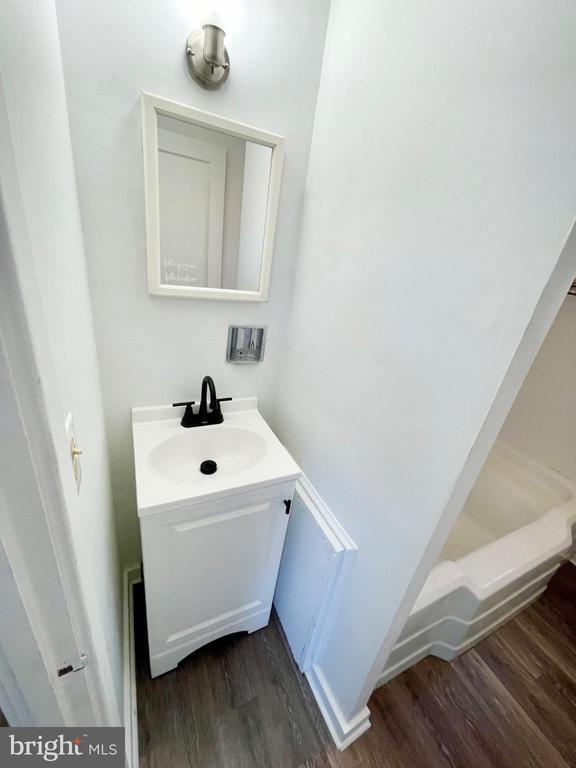 Photo - 26 N Zinns Mill Rd