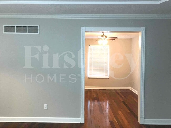 Photo - 14805 S Wyandotte Dr