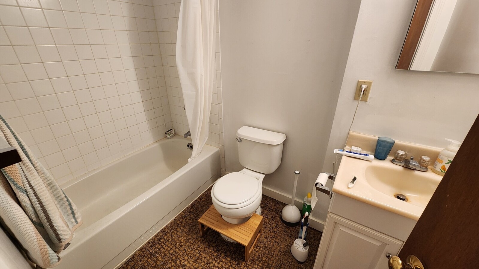 Photo - 48 Washington St Unit 112