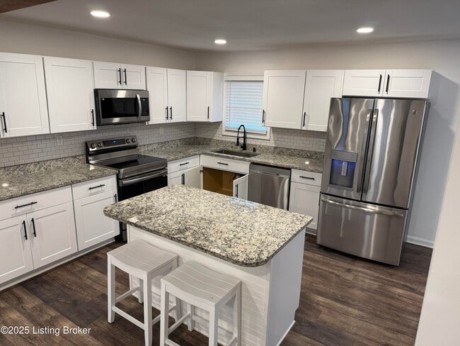 Photo - 3503 Dorset Rd