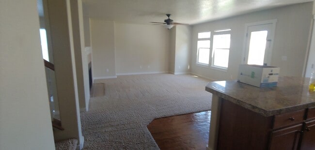 Photo - 3170 N Lancer Ave