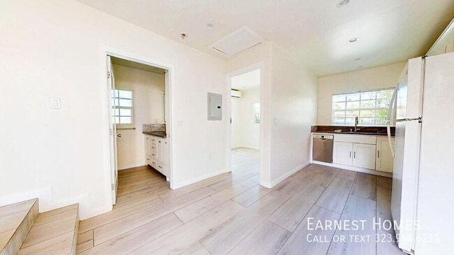 Photo - 19020 Sylvan St