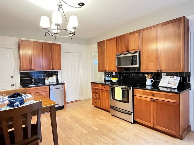 Photo - 128 Chestnut St Unit 1