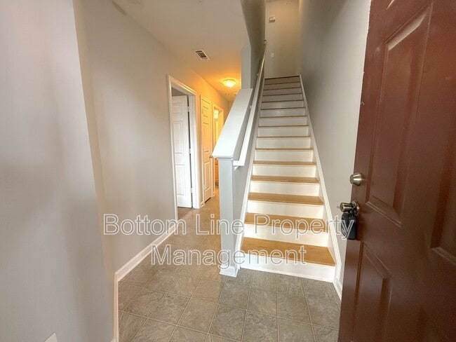 1131 Ilana Ct