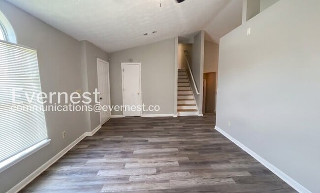 Photo - 3828 Landgraf Cove