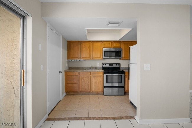 Photo - 1706 Cypress Dr