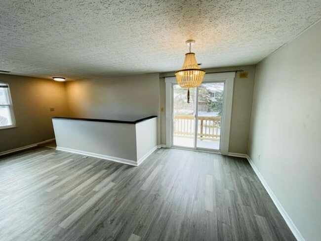 Photo - 4229 Briarwood Dr