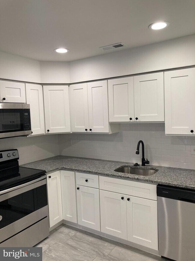 Photo - 101 Pamela Ct