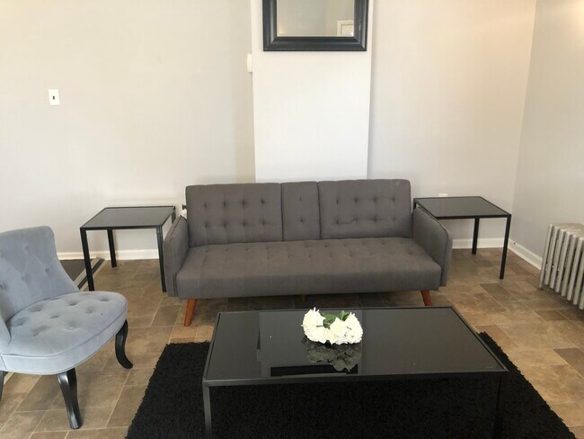 Photo - 2651 Reed St