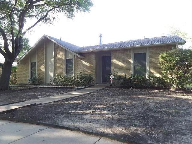 Photo - 11015 Wallbrook Dr