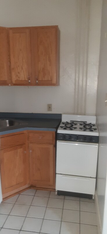 Photo - 630 S 48th St Unidad 1R