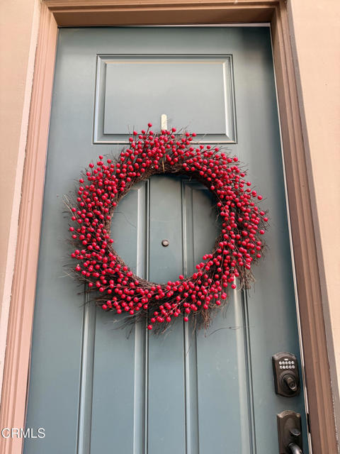 Photo - 629 W Foothill Blvd