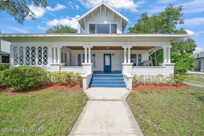 Photo - 1326 Riverside Dr