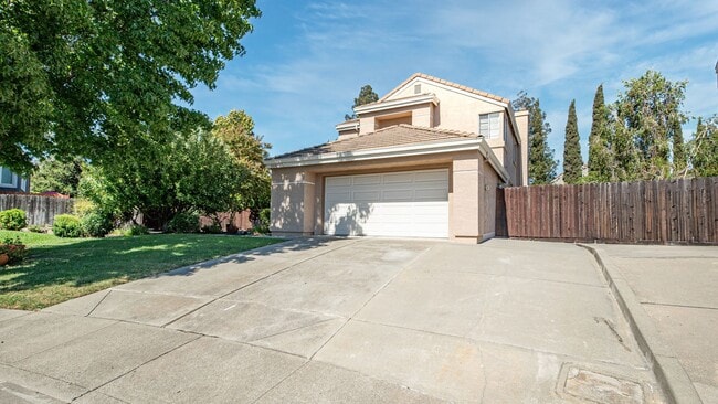 Photo - 4 BR/3BA Home in Laurel Creek with Park-Li...
