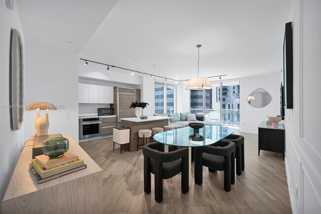 Photo - 1100 S Miami Ave Unit 1010