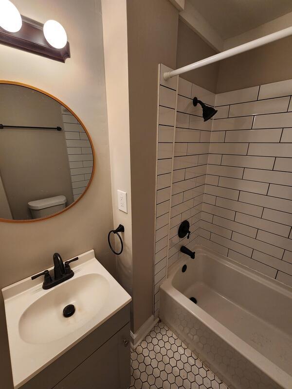 Photo - 1282 Lucile Ave SW Unit #1