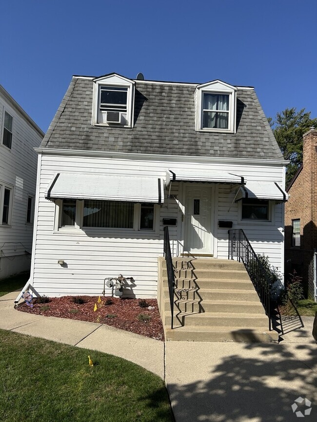 Building Photo - 4102 Wesley Terrace Rental