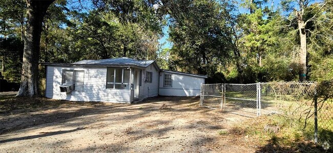 Building Photo - 16423 Stinson Ln Rental