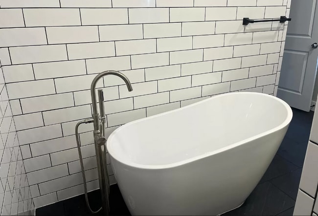 Photo - 110 Hemlock St