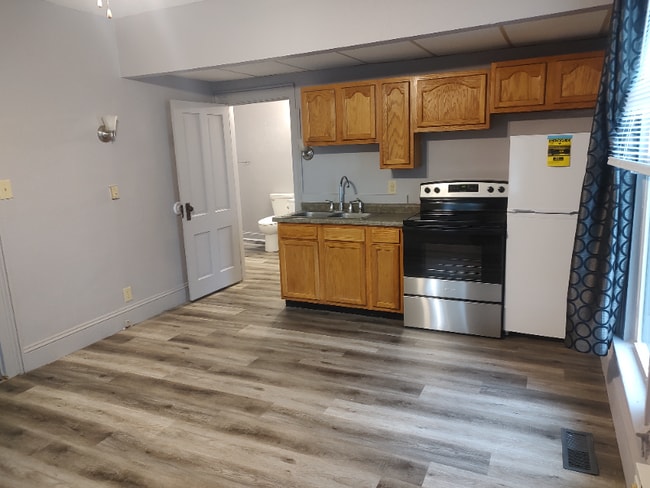 Photo - 706 W Front St Unit 1
