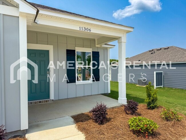Photo - Home for rent in Tuscaloosa! Available to View Now!