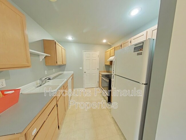 Photo - 1284 Danskin Ln NW