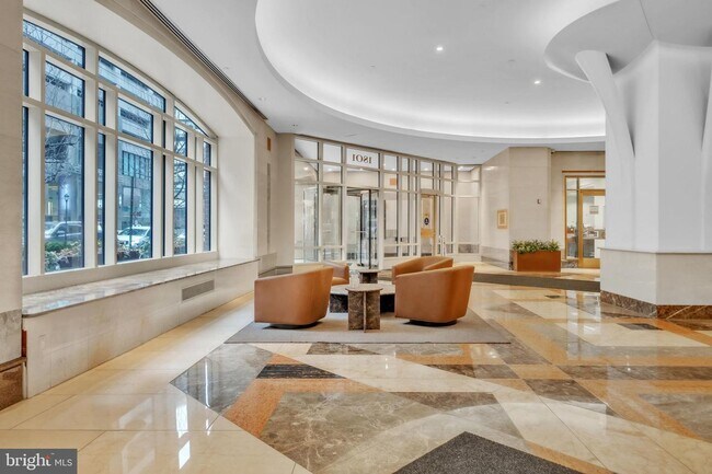 Photo - 1801 Market St