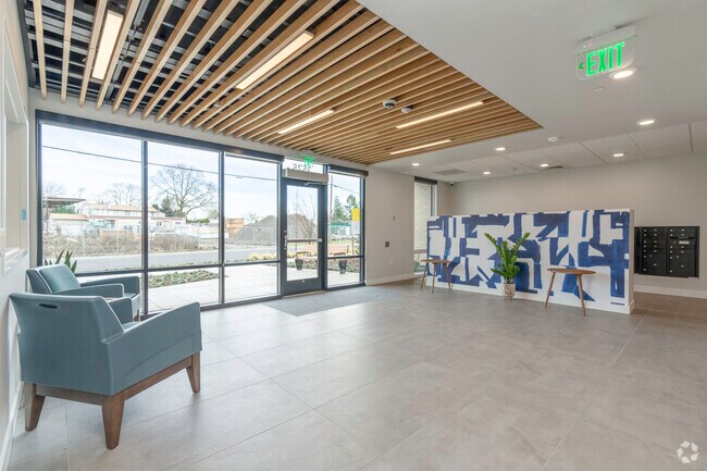 Lobby & Mailroom - Cedar Rising