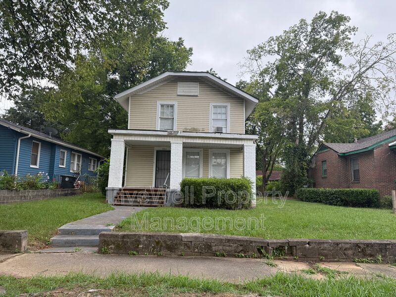 Photo - 304 12th St SW