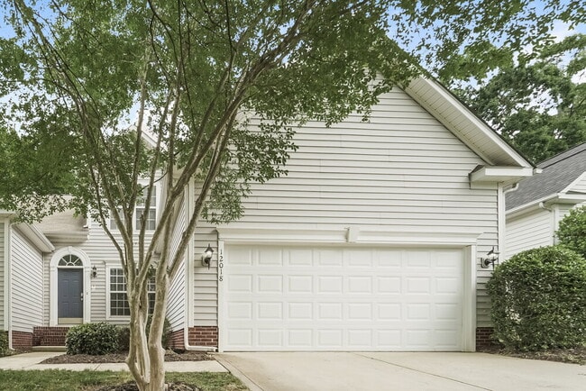 Building Photo - 12018 Cheviott Hill Ln Rental